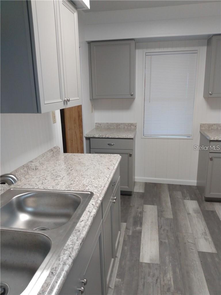 110 Orange Ave – photo 5
