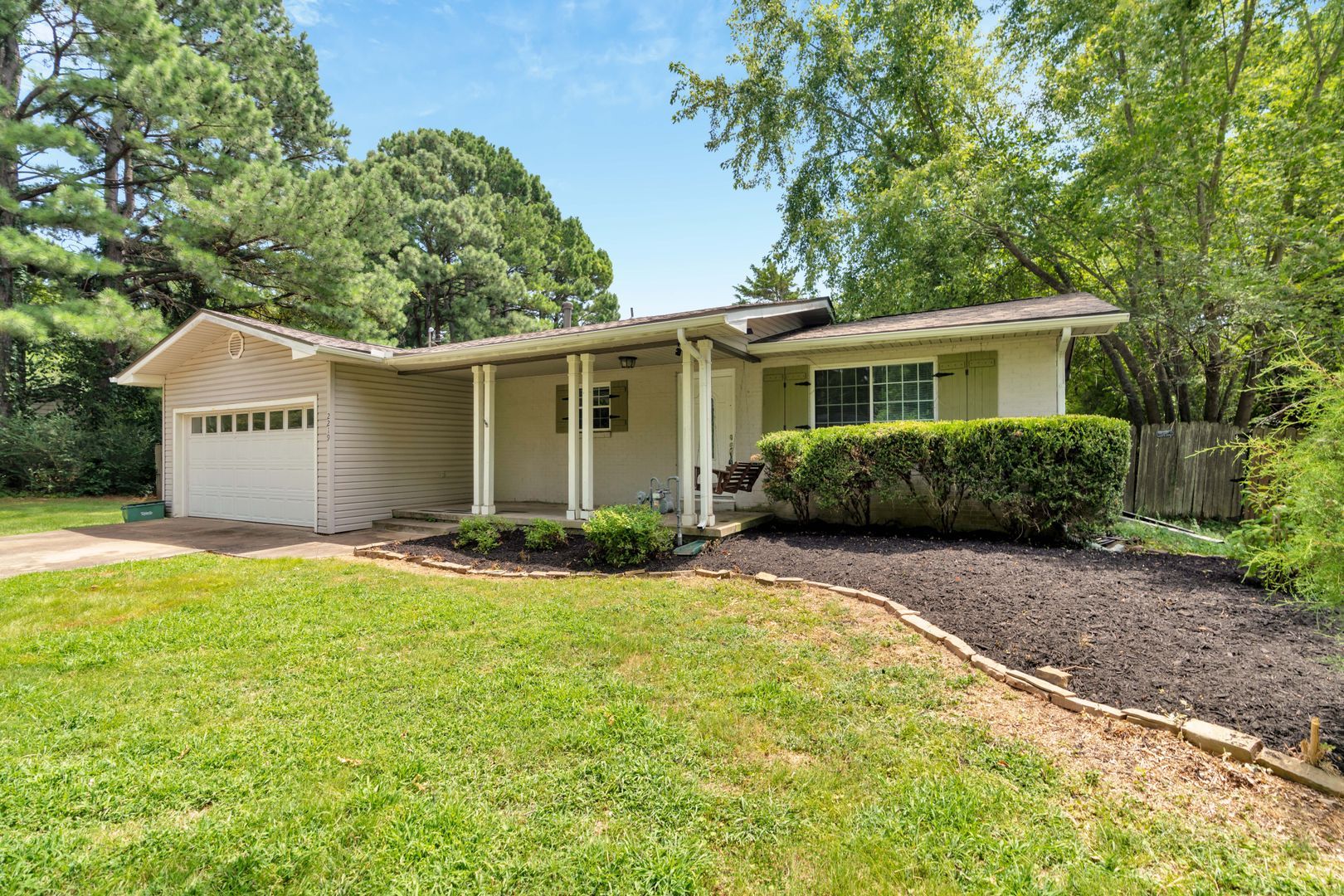 2219 W Ora Dr – photo 3