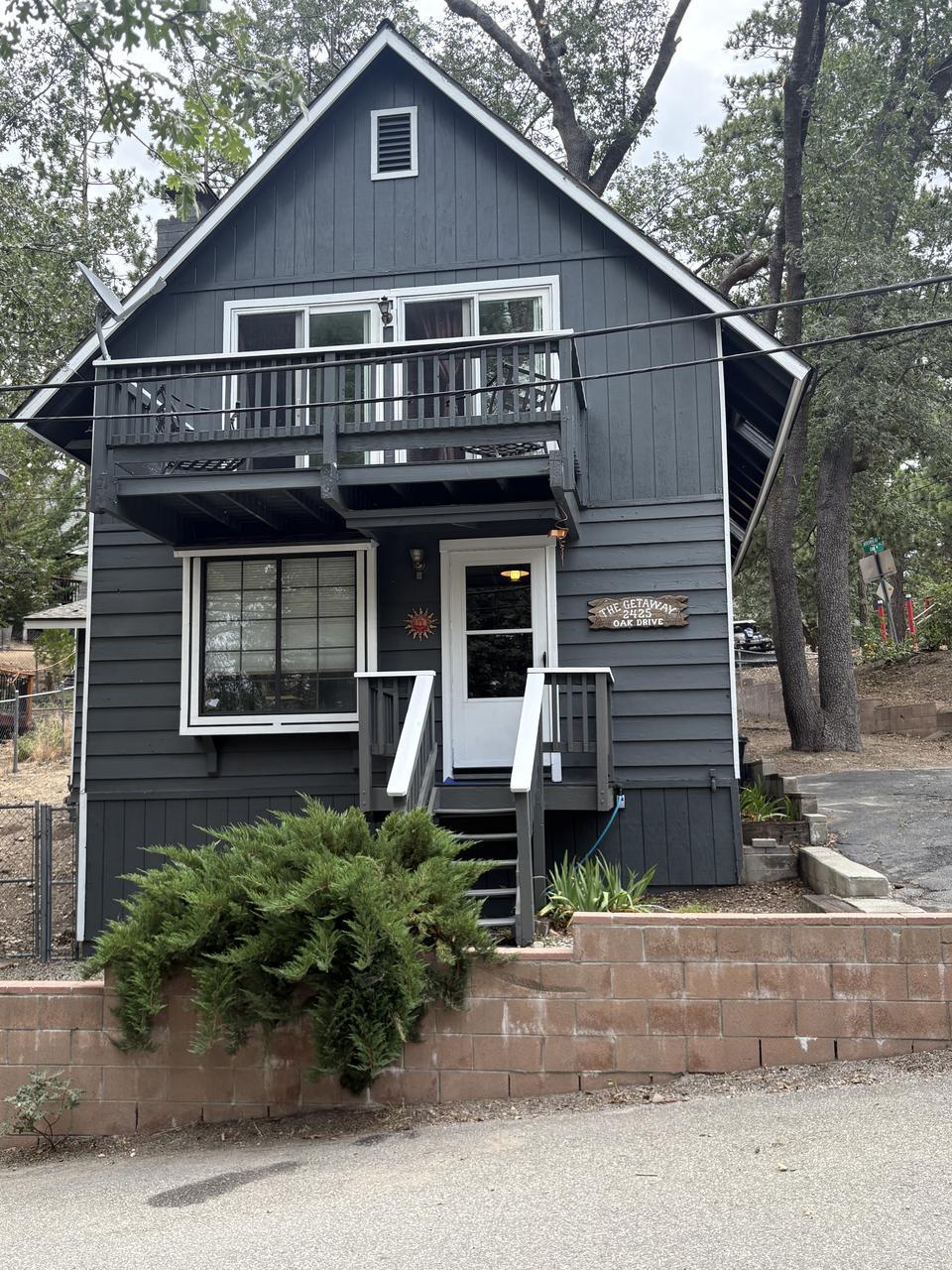 2425 Oak Dr – photo 1