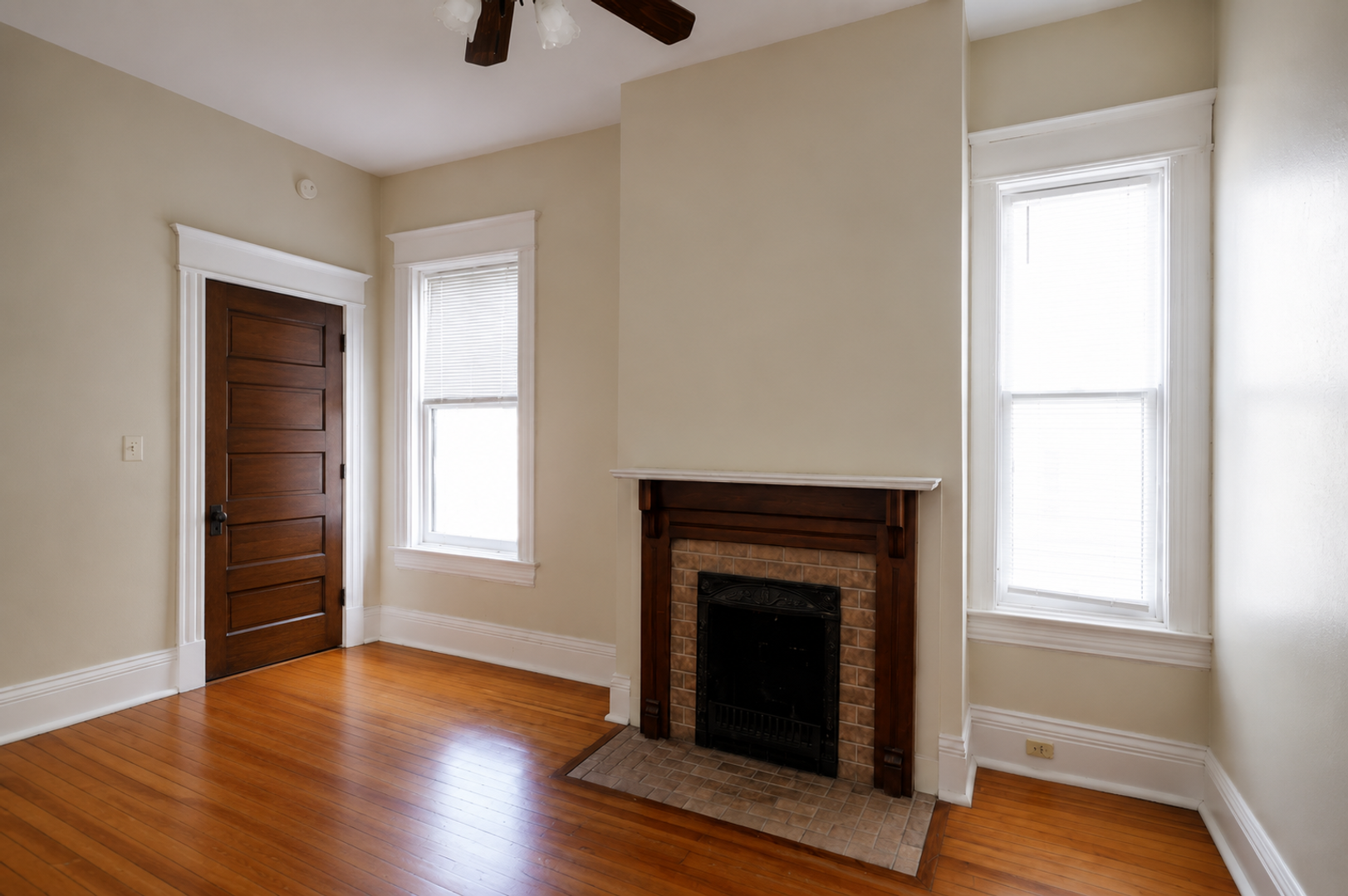 2063 Sherwood Ave unit 2063-2 – photo 4