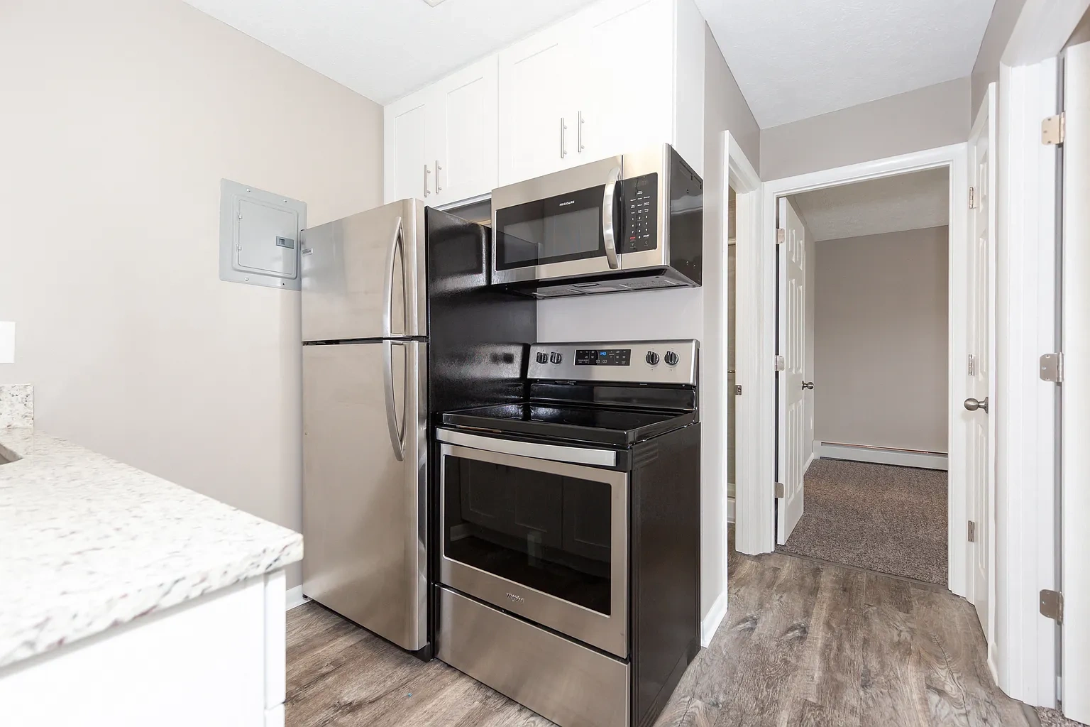 Beechmont Towers – photo 4