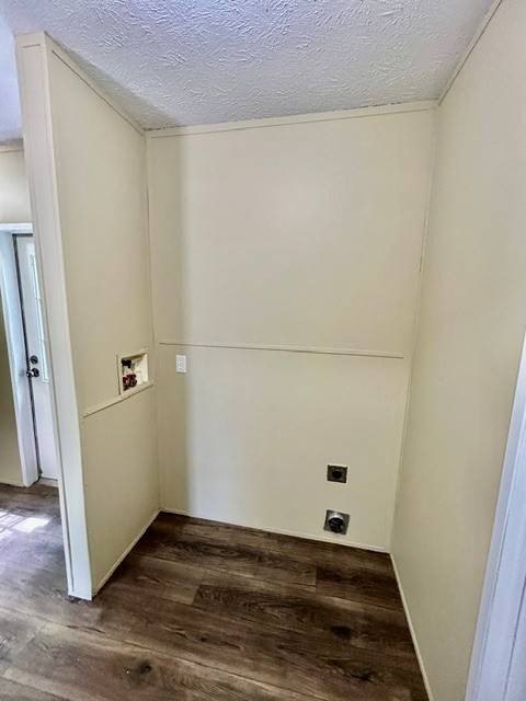 8001 Hamilton Ave #27 – photo 5