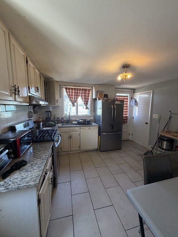 12 Appleton St #2 – photo 2