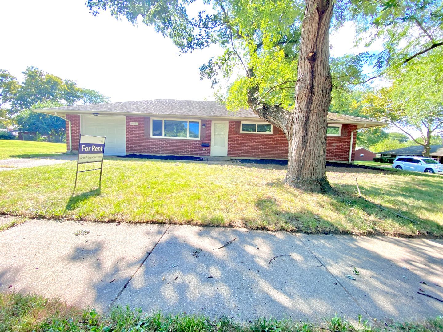 4417 Grayson St – photo 1