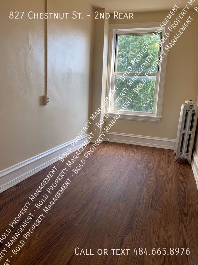 827 Chestnut St – photo 4