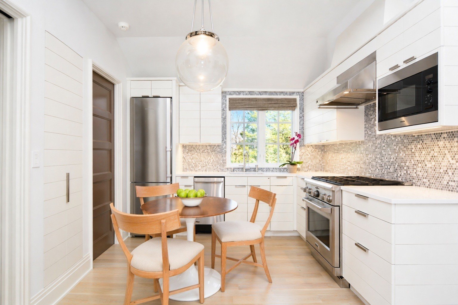 411 Montauk Hwy – photo 3