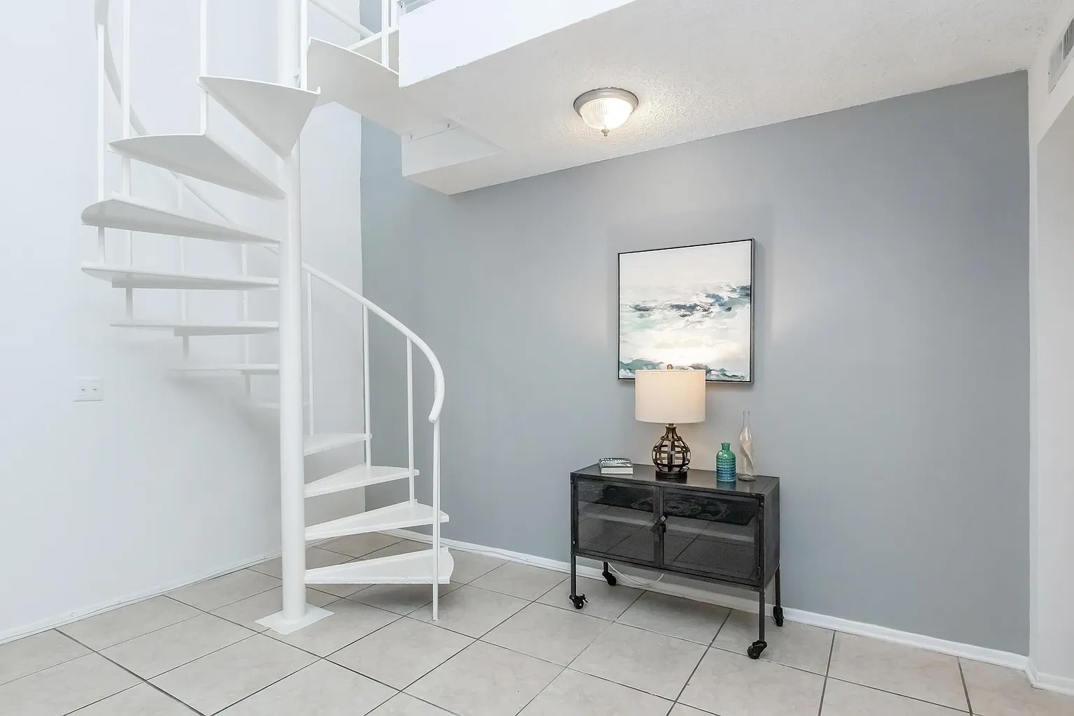 Urban Place Apartments – photo 1