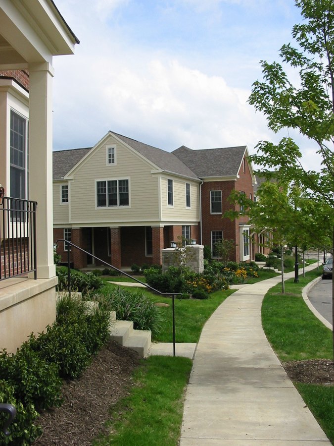 1876 Parkview Blvd – photo 1