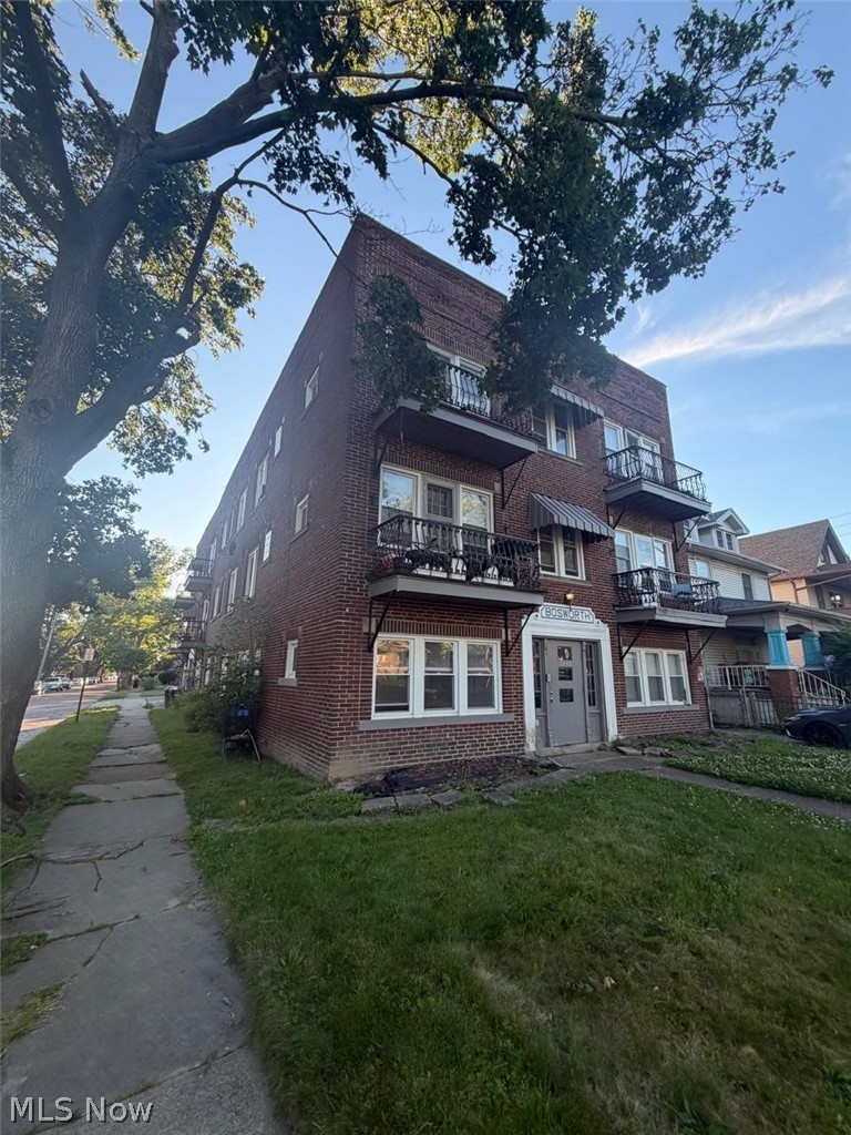 3438 Bosworth Rd unit 2 – photo 3