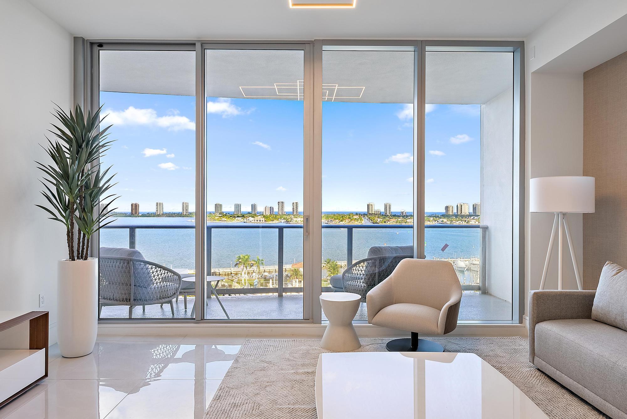 220 Lake Shore Dr unit 1008 – photo 4