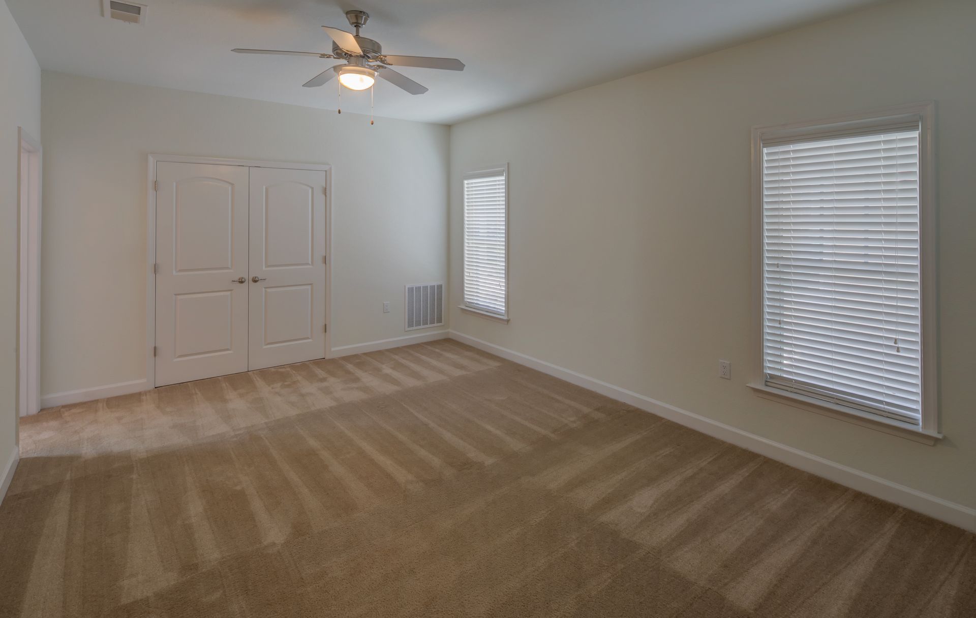 800 Chickahominy Ln unit 00 - 740204 – photo 5