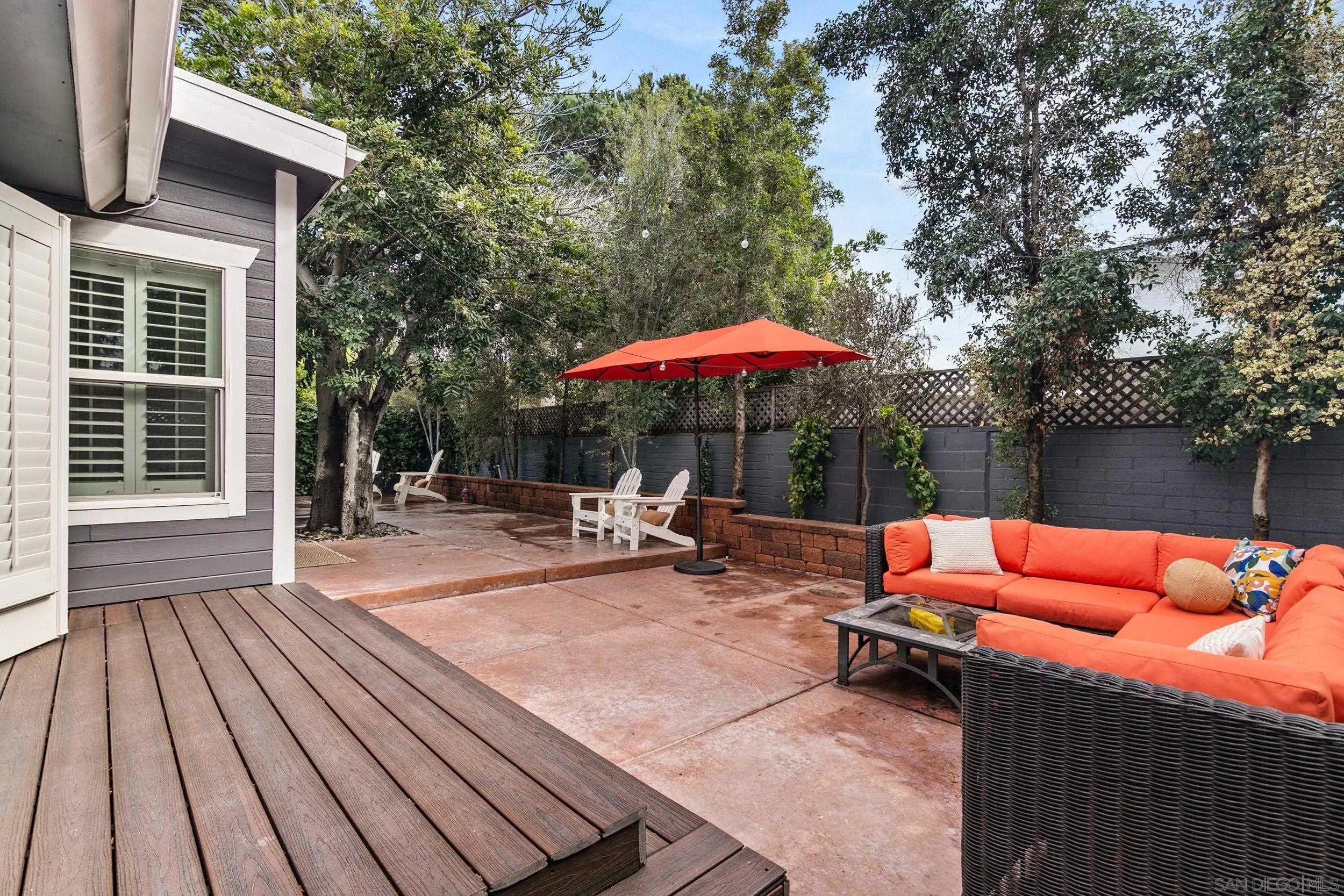 1865 Mission Cliff Dr – photo 2