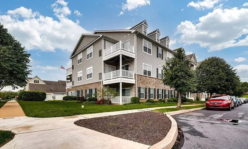 The Villas of Castleton Apartments – photo 5