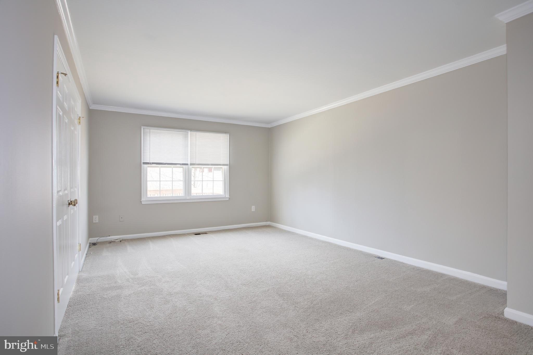 6072 Crown Royal Cir – photo 5