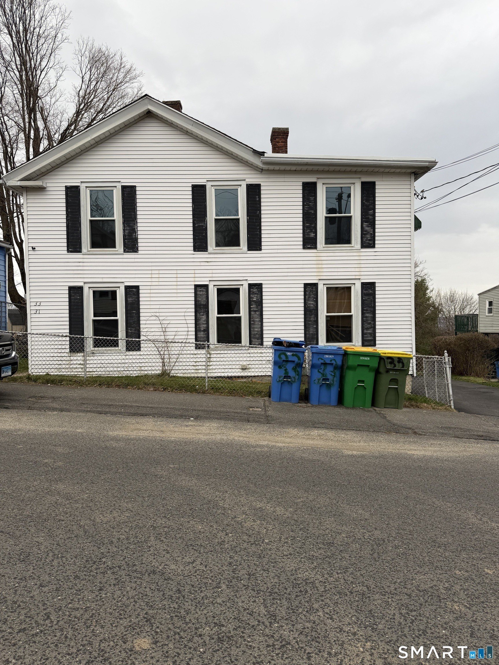 33 Pilgrim Ave – photo 2