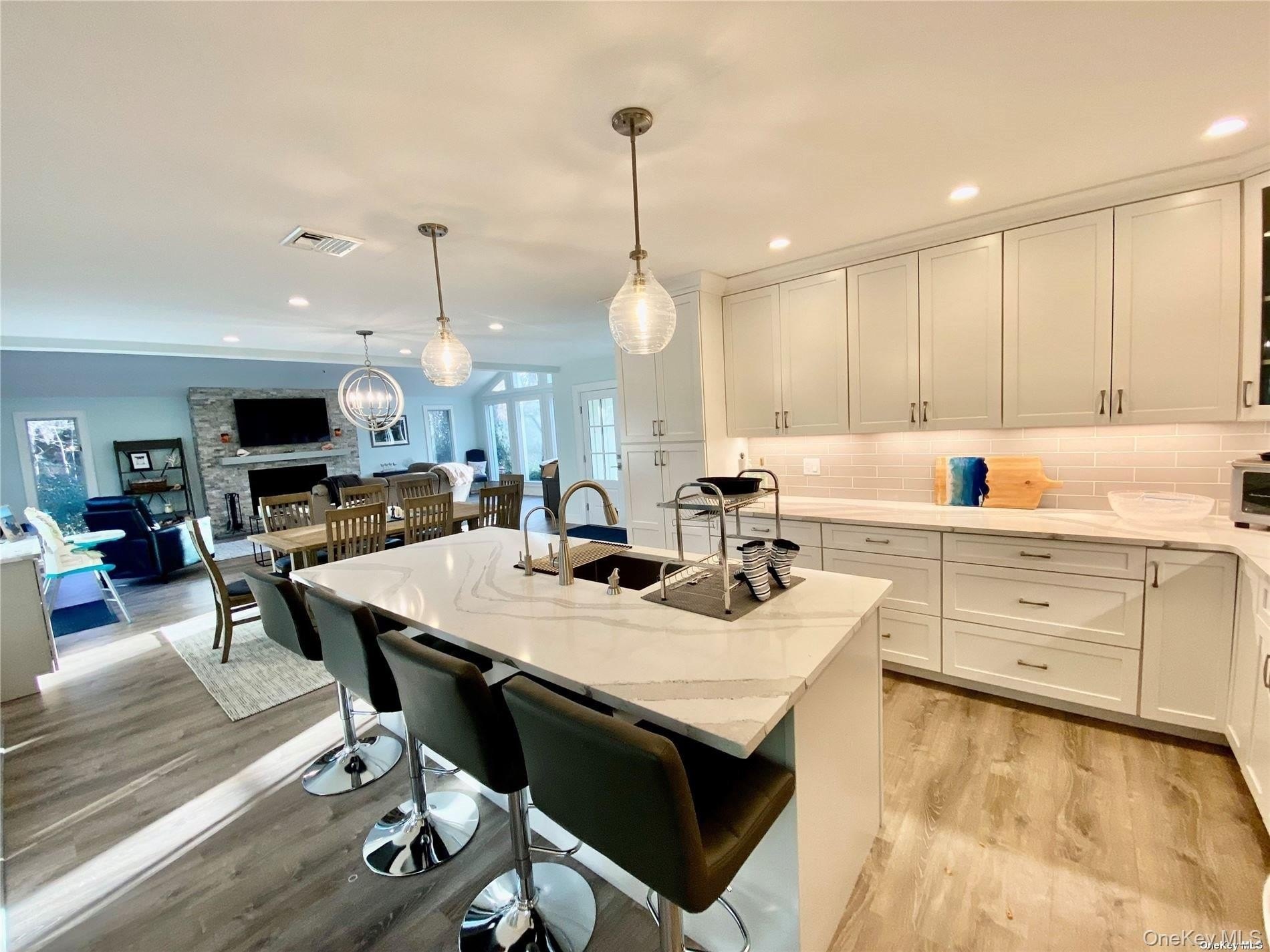 1265 Brigantine Dr – photo 1