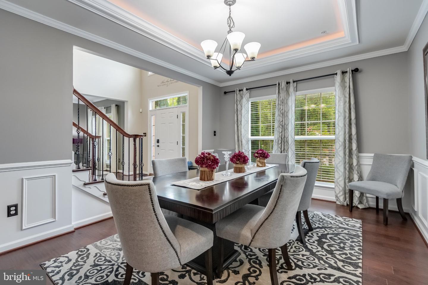 10600 Sugarberry St – photo 4