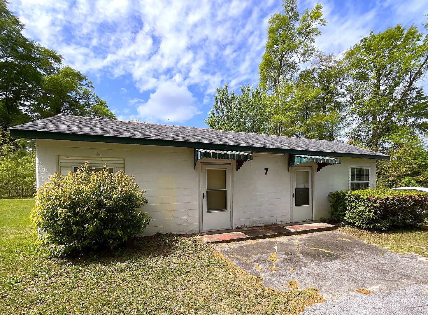 125 Hill Lp – photo 1