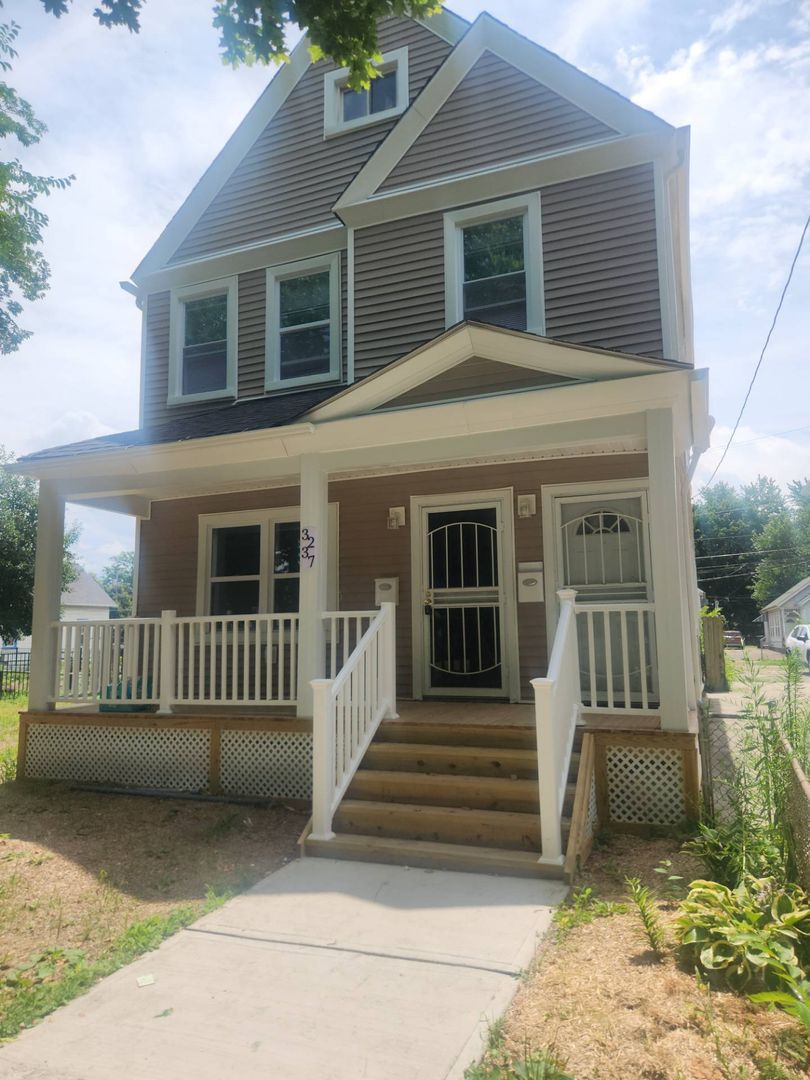 3237 Seymour Ave unit Unit 1 – photo 3