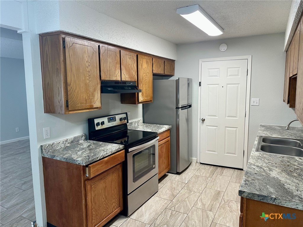 1307 Barbara Dr #B – photo 3