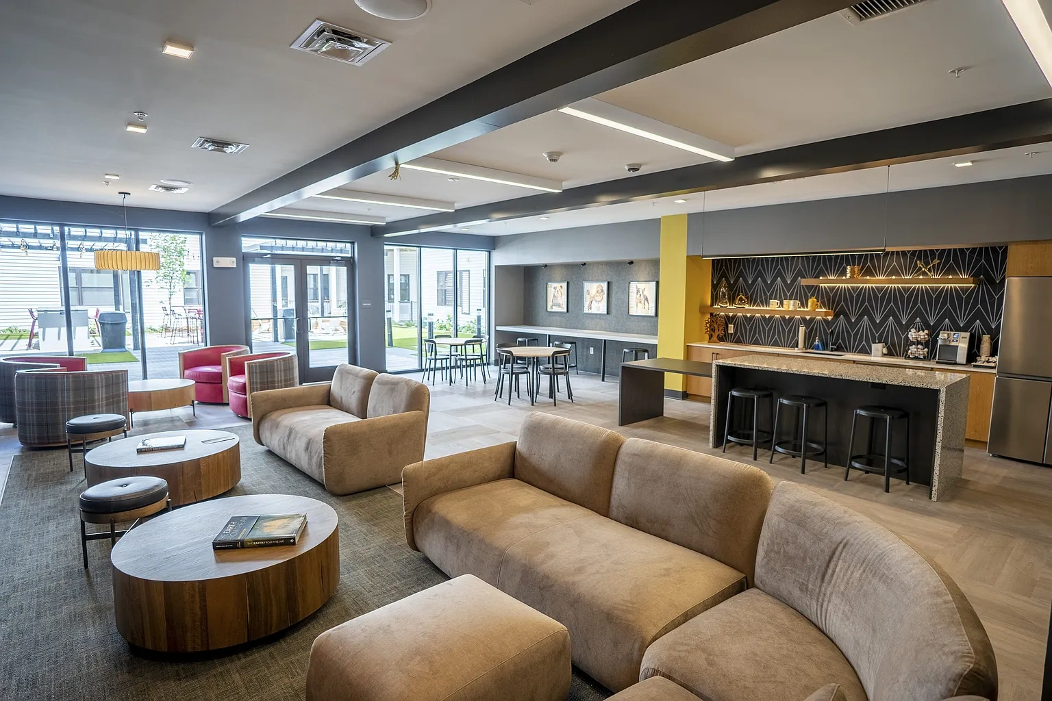 The Hive – photo 3