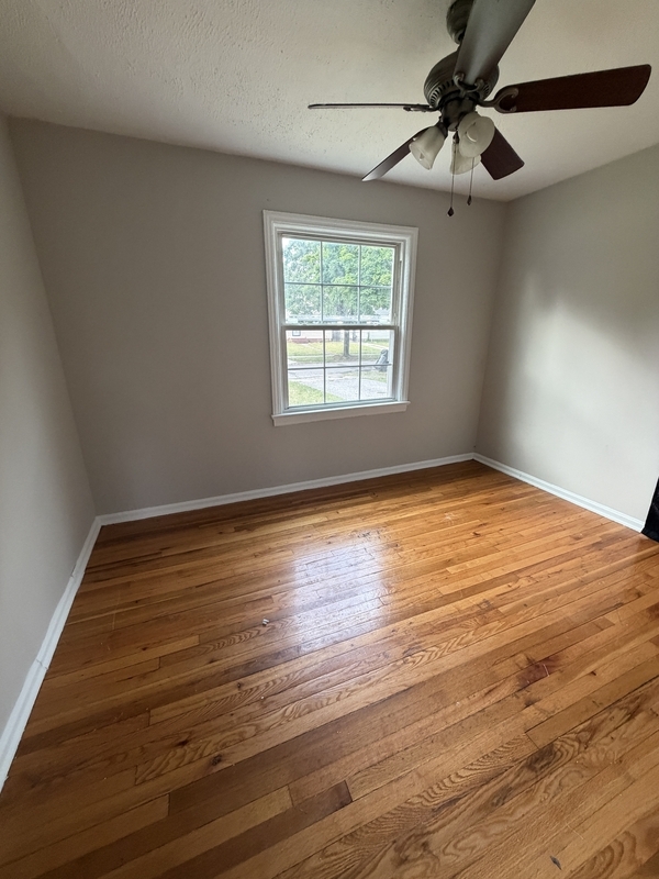 16910 Lotus Dr – photo 3