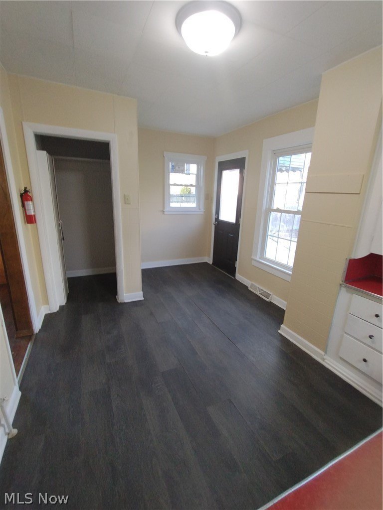 329 Charles Ave SE – photo 4