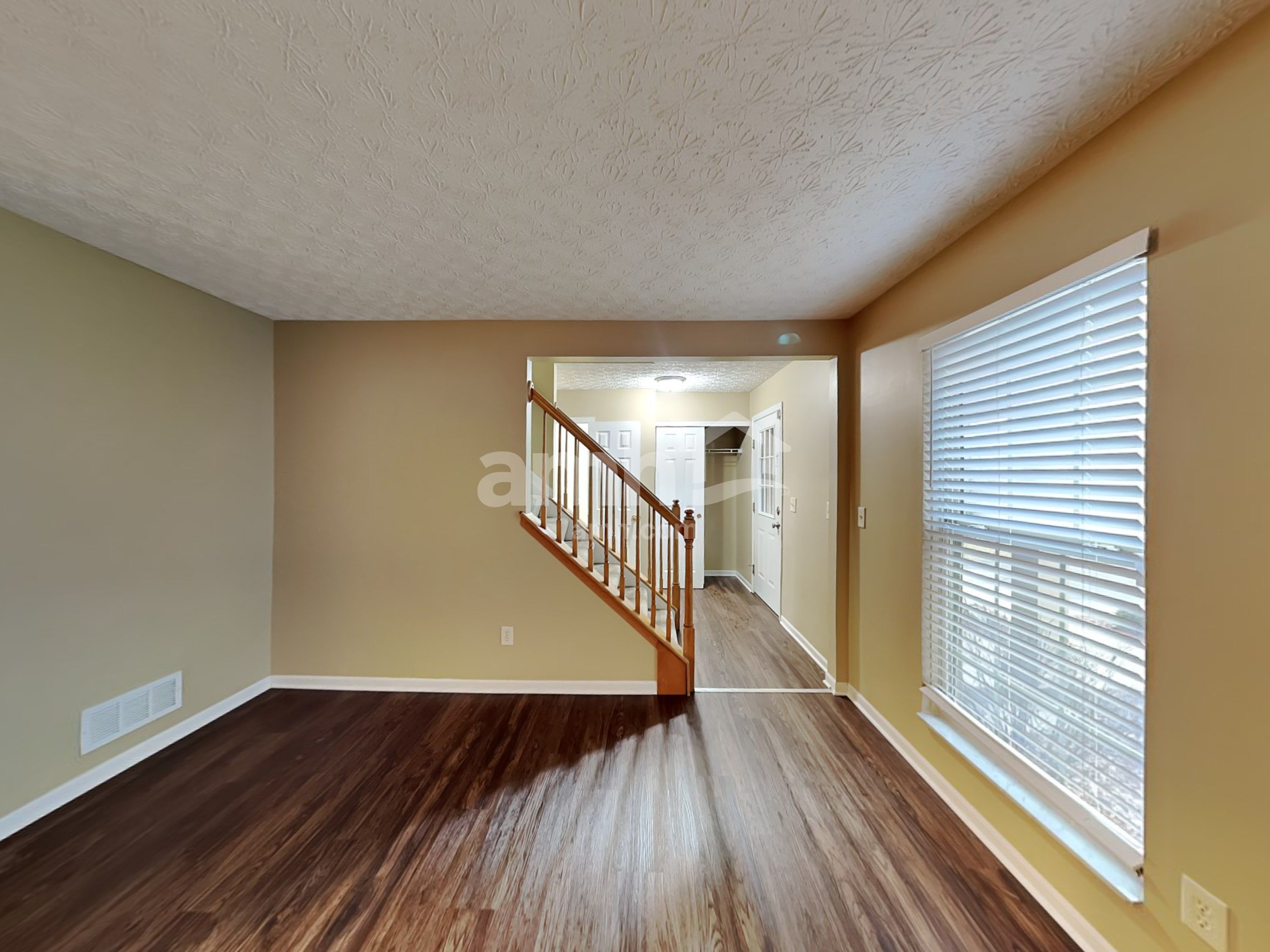 4460 Landmark Rd – photo 4