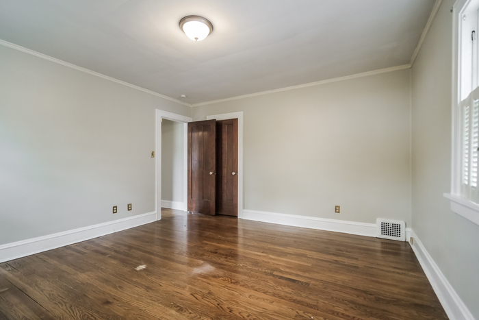 3574 Avalon Rd – photo 4