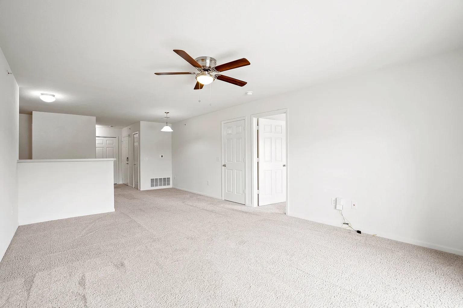 Towne Lakes Apartments – photo 5