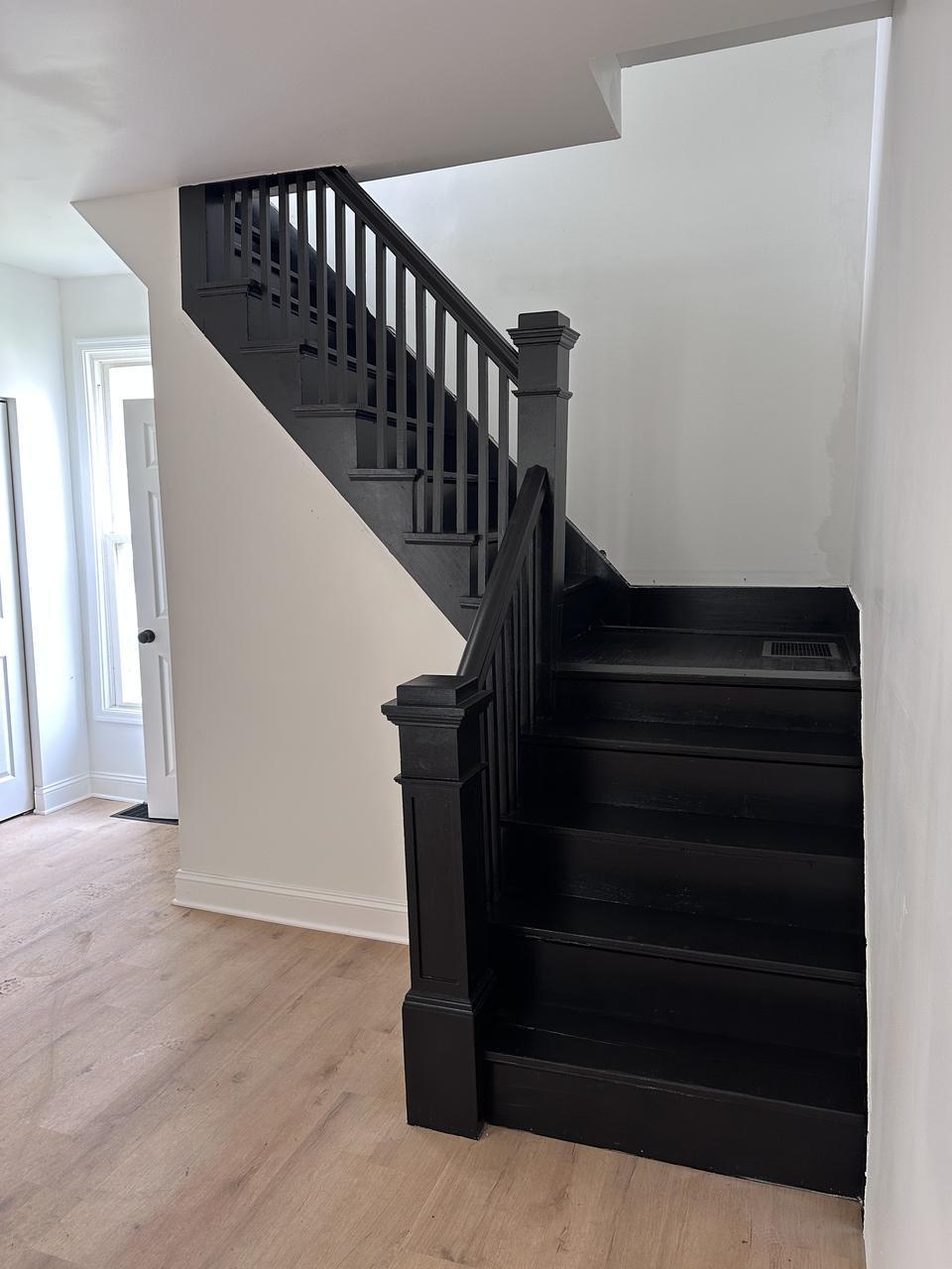 186 Gay St – photo 1