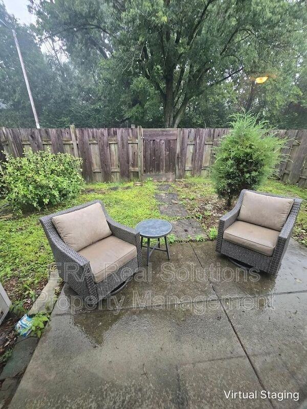 1184 Woodbrook Ln – photo 4