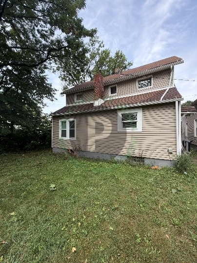 4239 E 98th St – photo 2