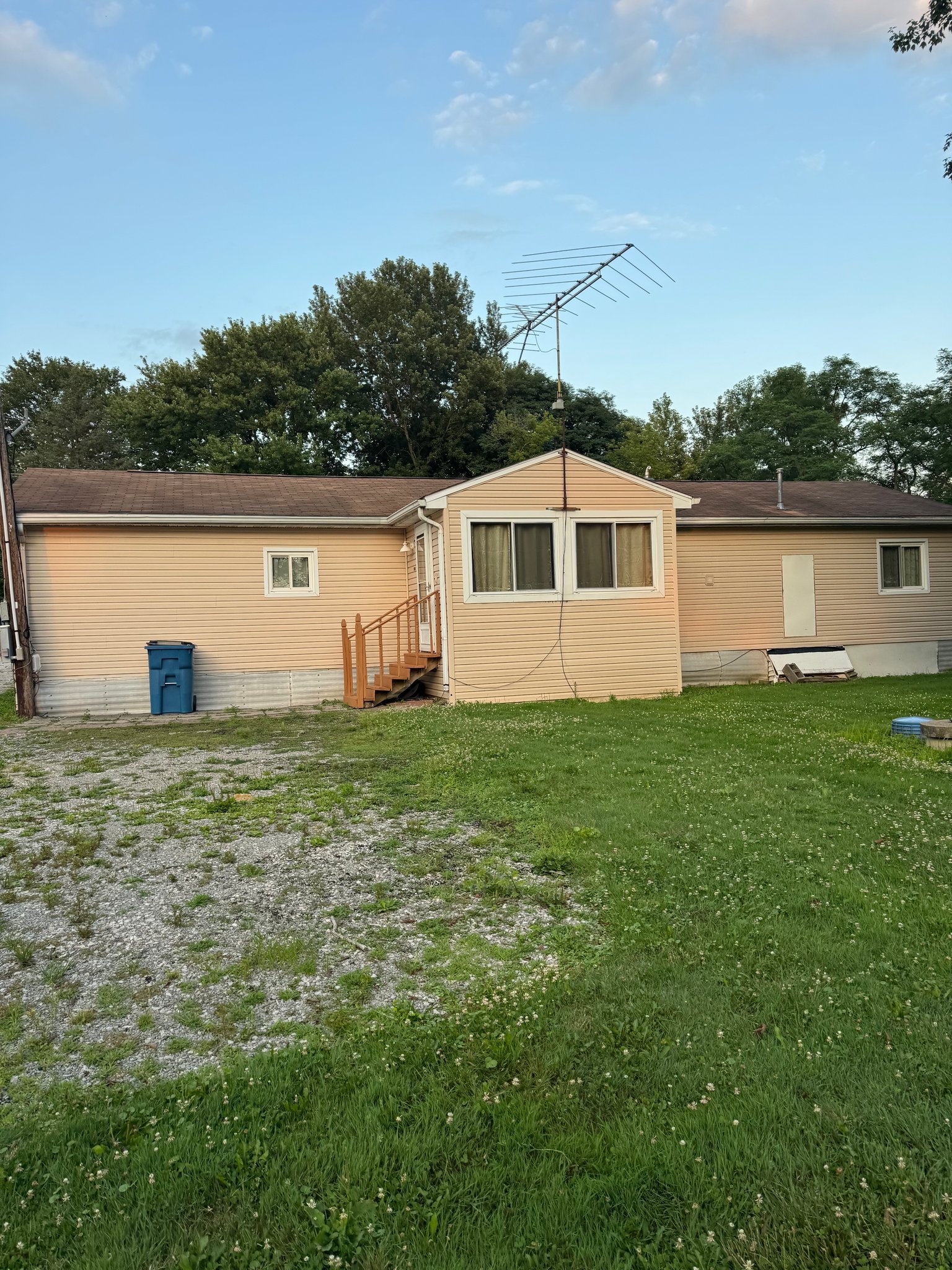 6247 Love Warner Rd – photo 2