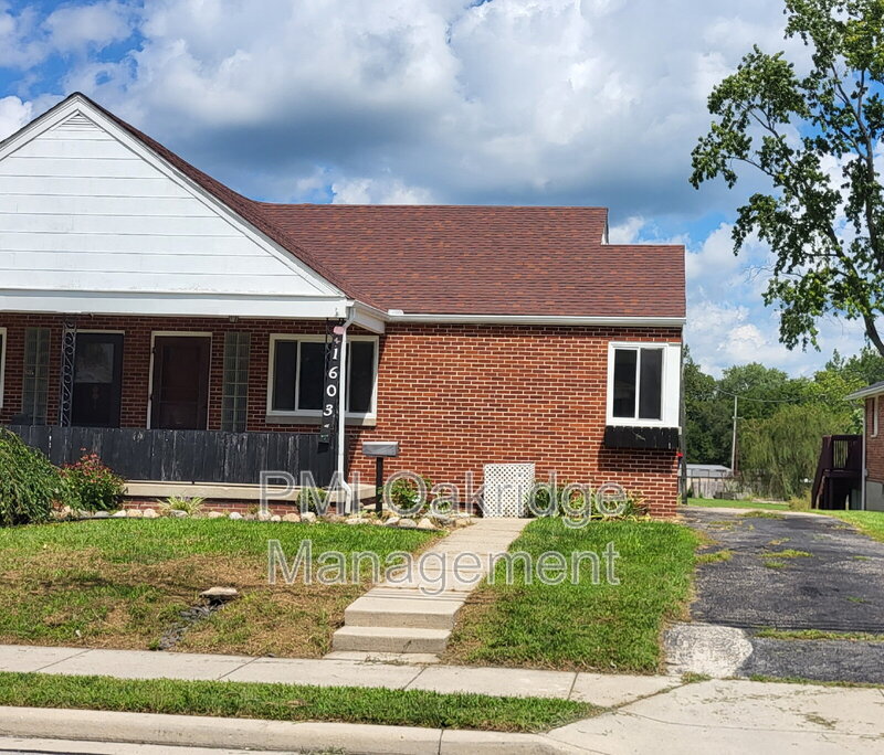1603 Broadway – photo 1