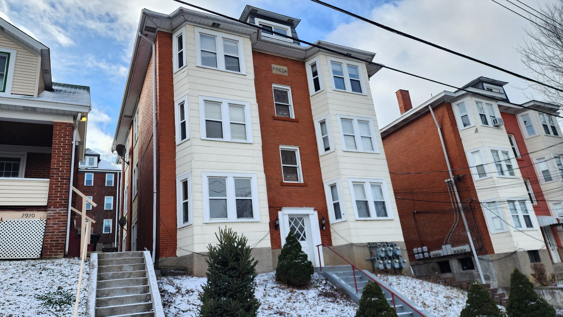2918 Clermont Ave unit Unit 4 – photo 2