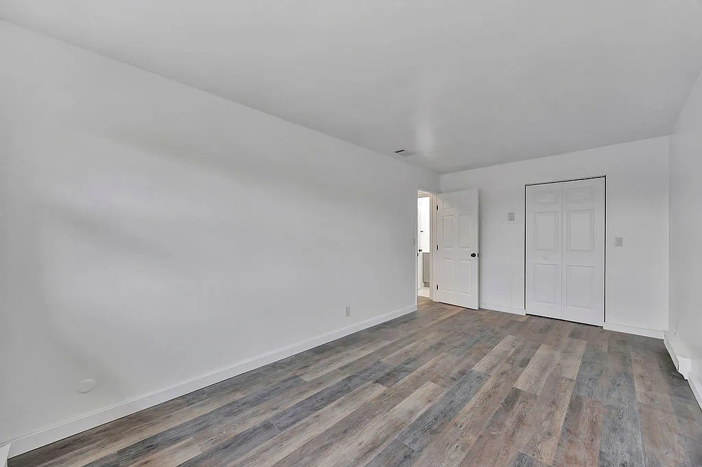 860 West Alkaline Springs Road – photo 1