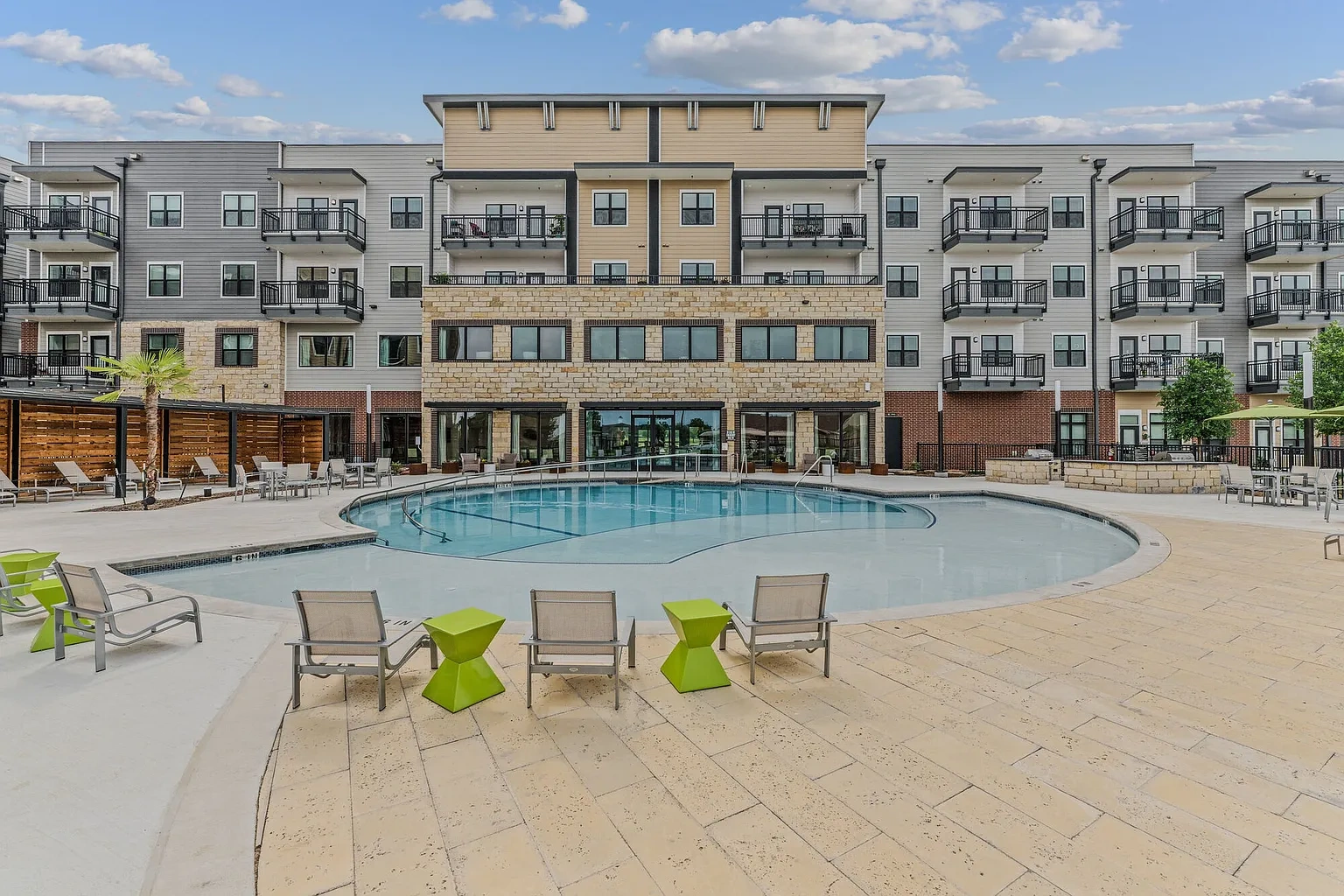 Hudson Oaks – photo 1