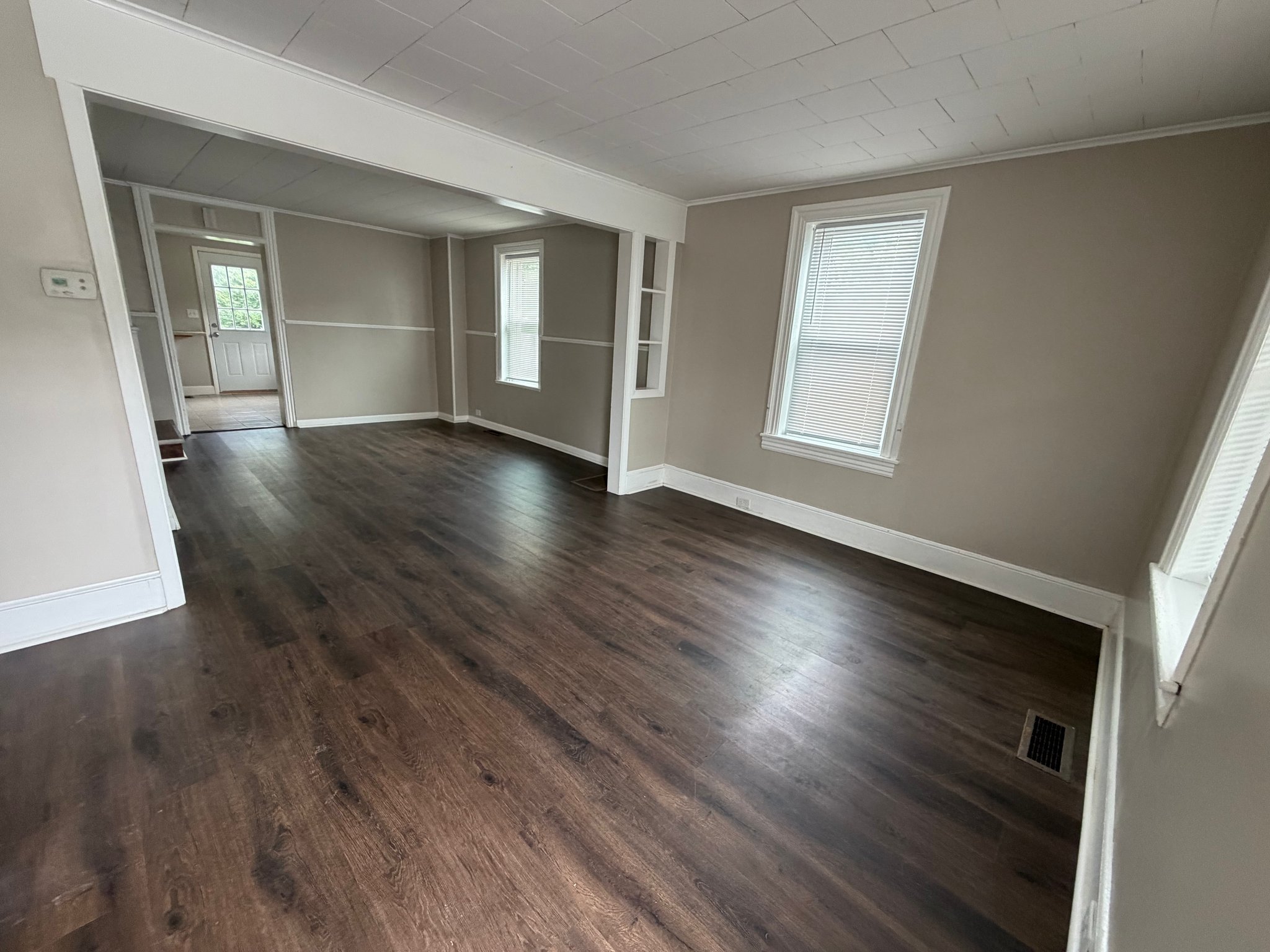 749 Fritztown Rd – photo 2