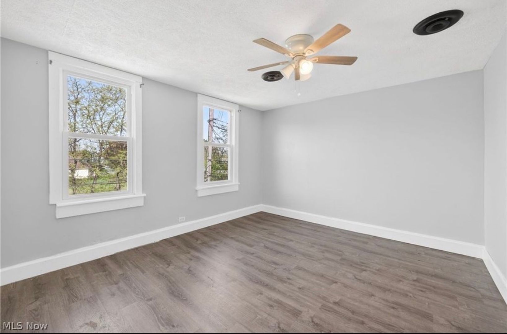 2763 W 32nd St unit Unit UP – photo 5