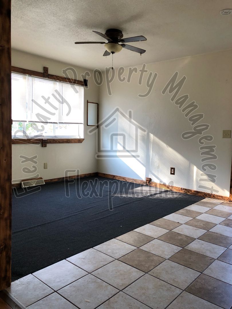 1112 Bronson Ave unit BACK – photo 3