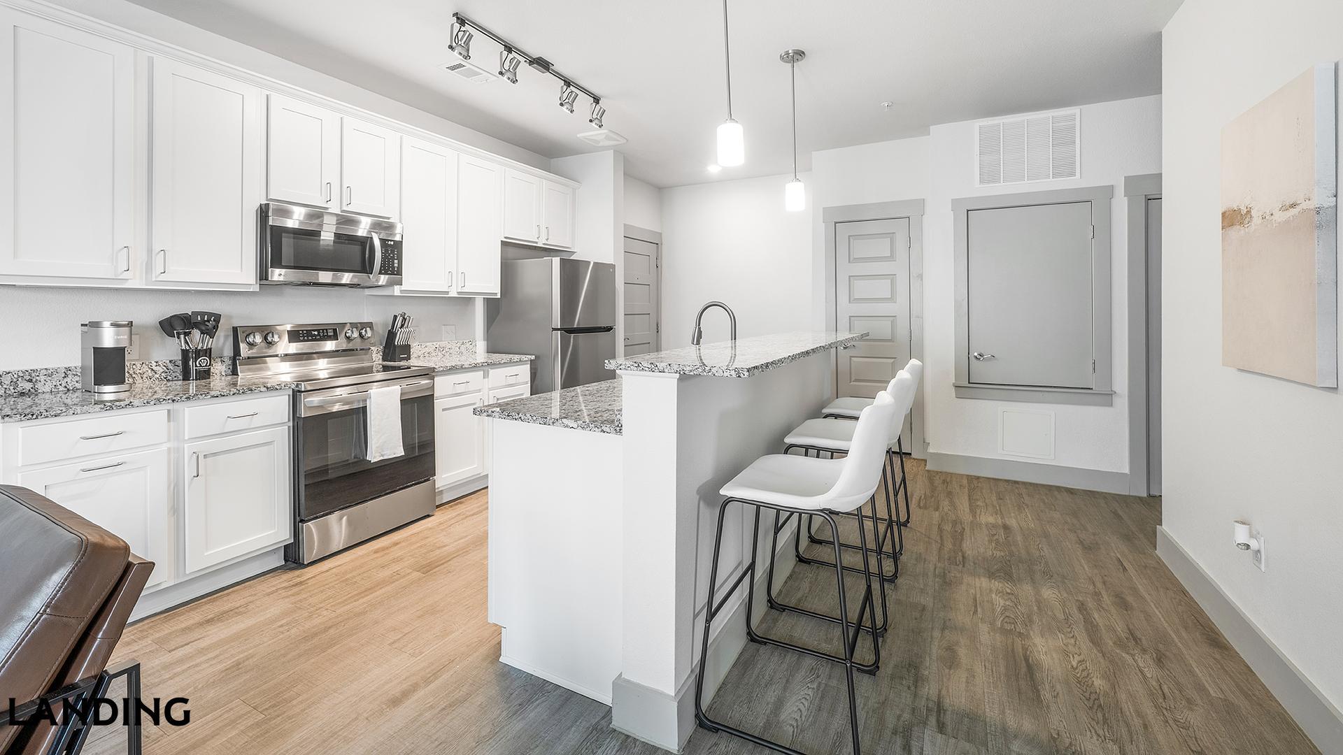 2400 FM2165 unit 6202 – photo 5