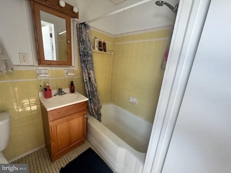 22695 Washington St #4 – photo 3