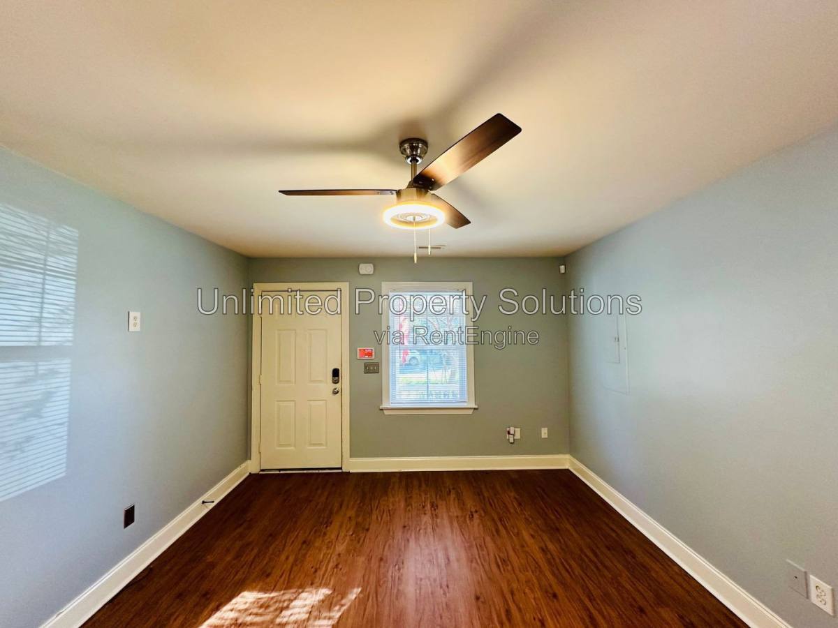 408 S 7th St – photo 4