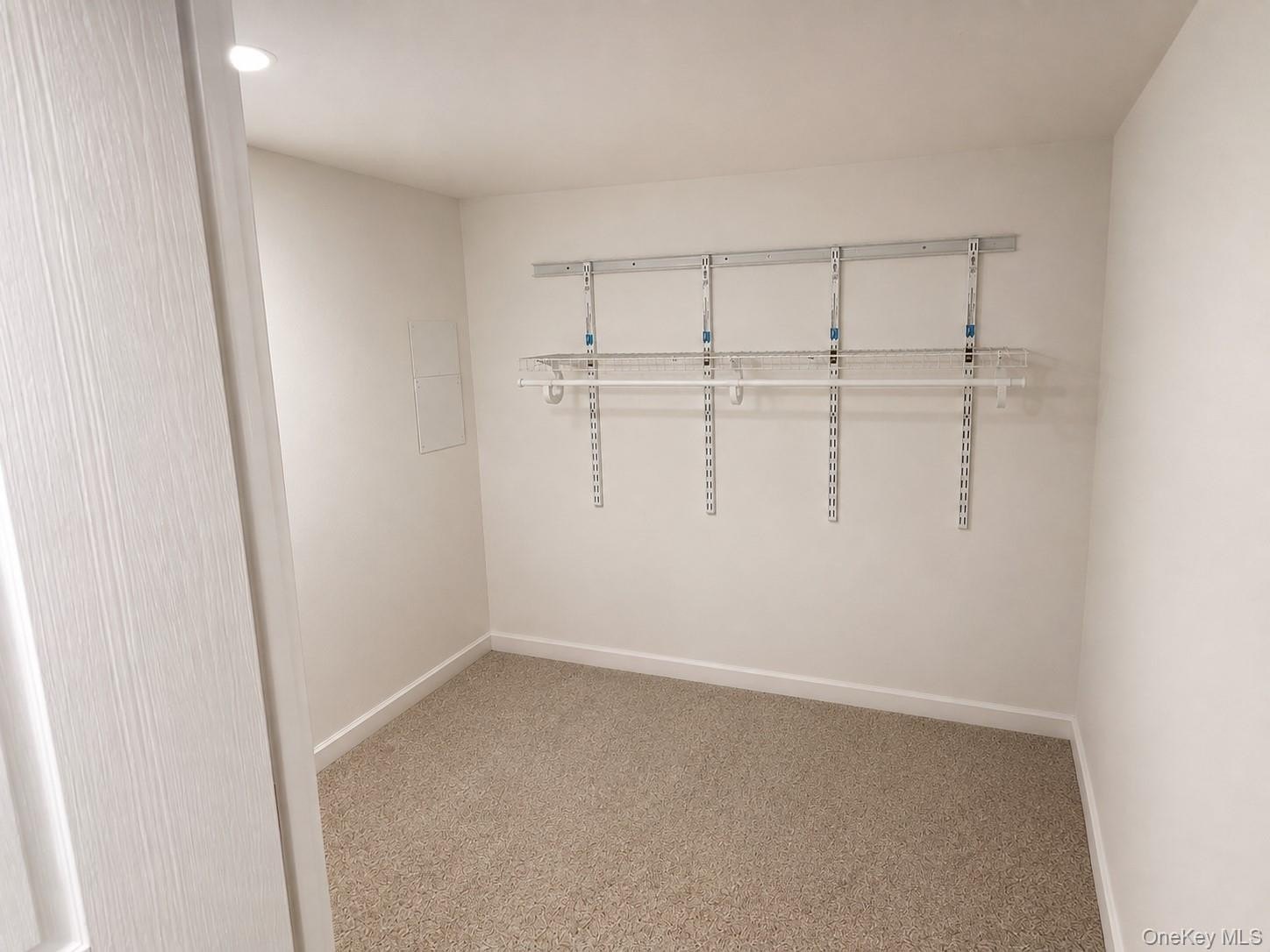 48 Rosemont Ave – photo 5
