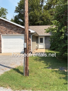 906 Pear St unit D – photo 2