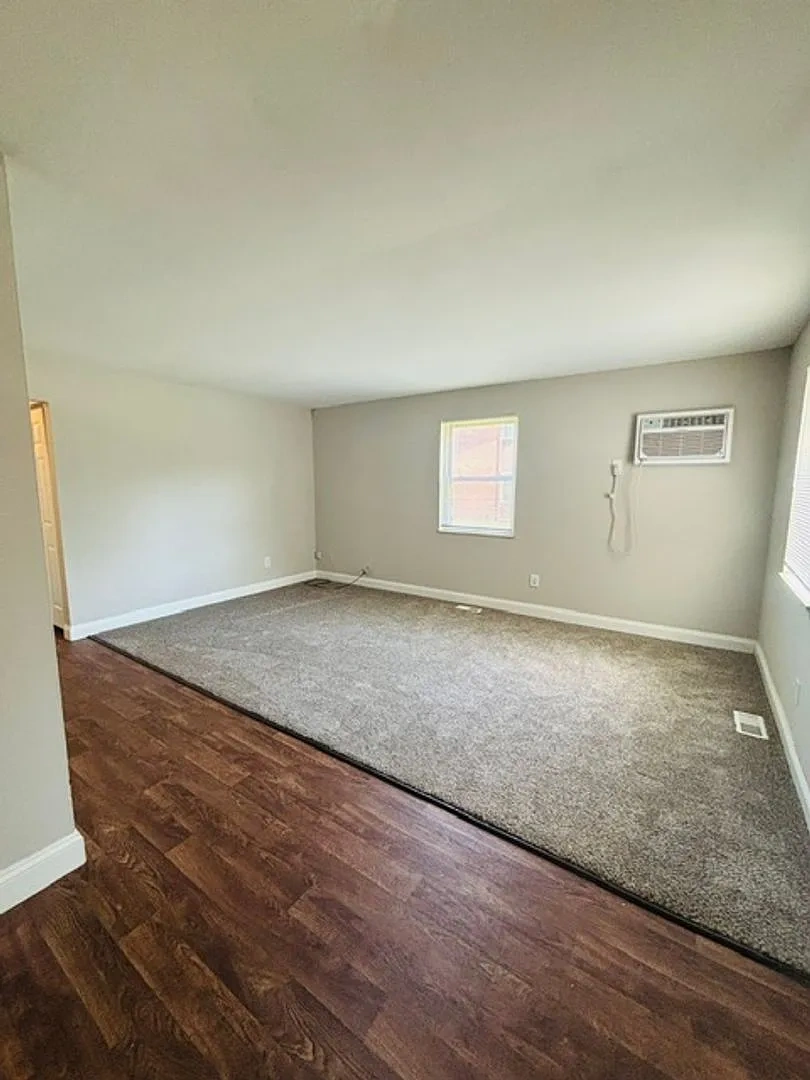 Brookhollow Apartments - BHA – photo 5
