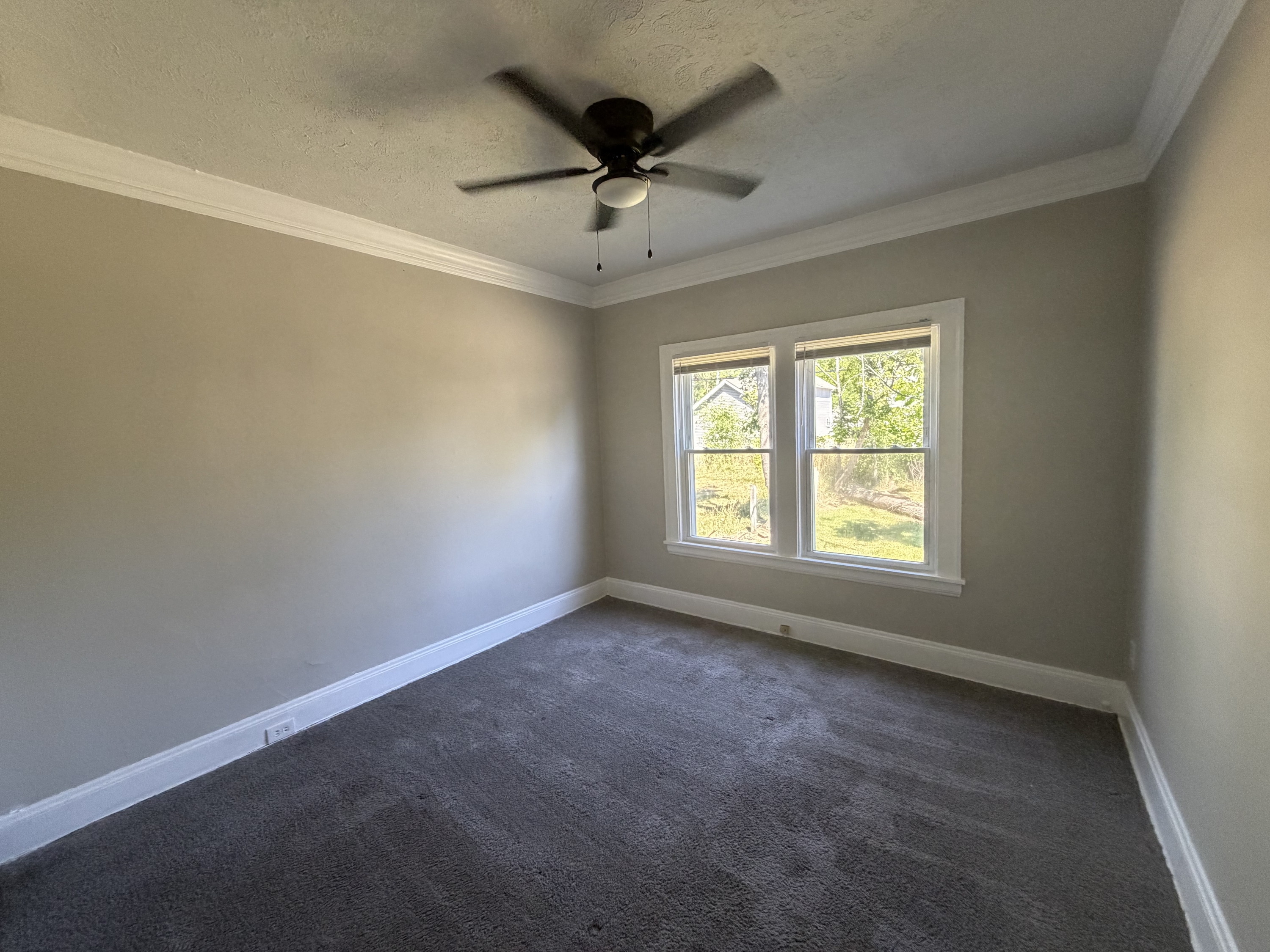 3349 E 125th St – photo 3