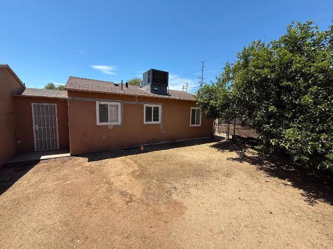 17385 San Bernardino Ave – photo 3