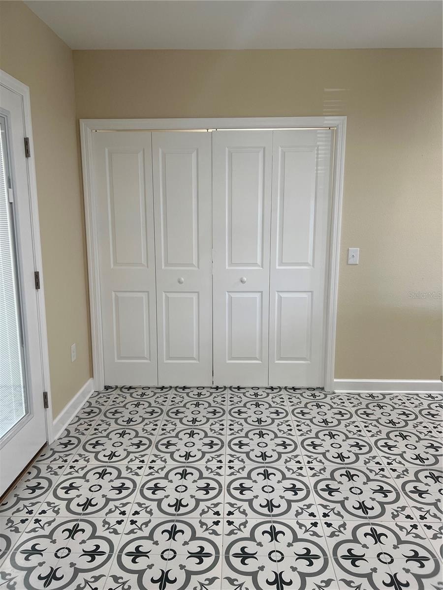 407 Ave A SE – photo 2